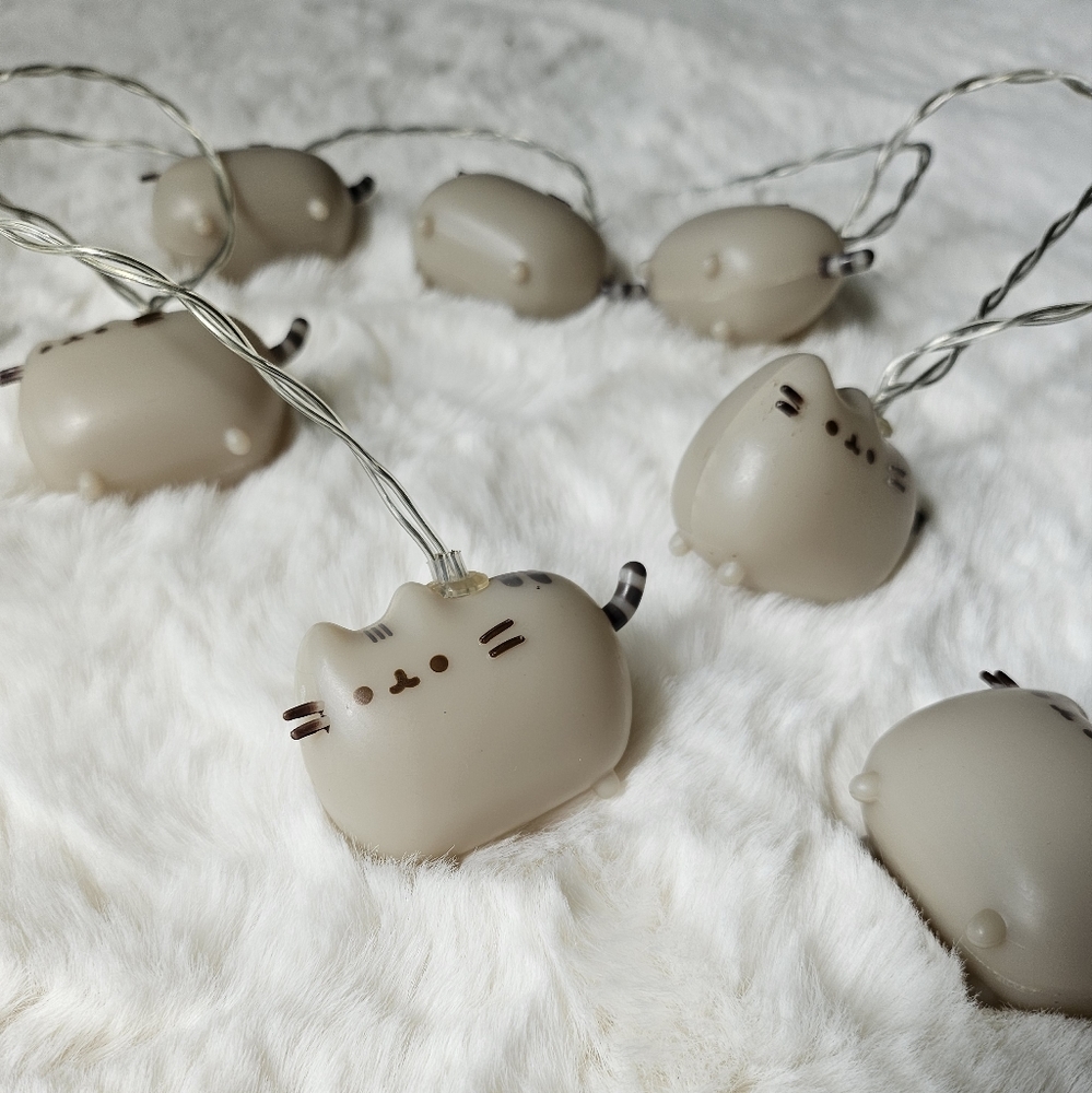 Pusheen String Lights
